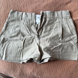 Aritzia Linen Effortless shorts - light green